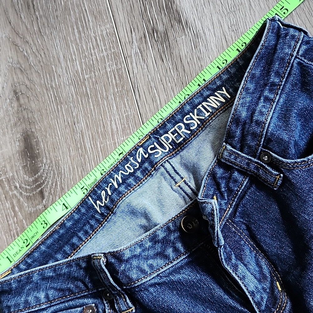 Super Skinny Women's Blue Jeans